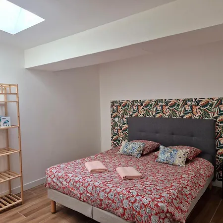 Appartement Spacieux T3, Charles Trenet *